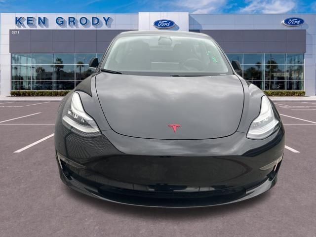 tesla model 3 2019 5YJ3E1EB7KF388931 image tesla model 3 2019 5YJ3E1EB7KF388931 image